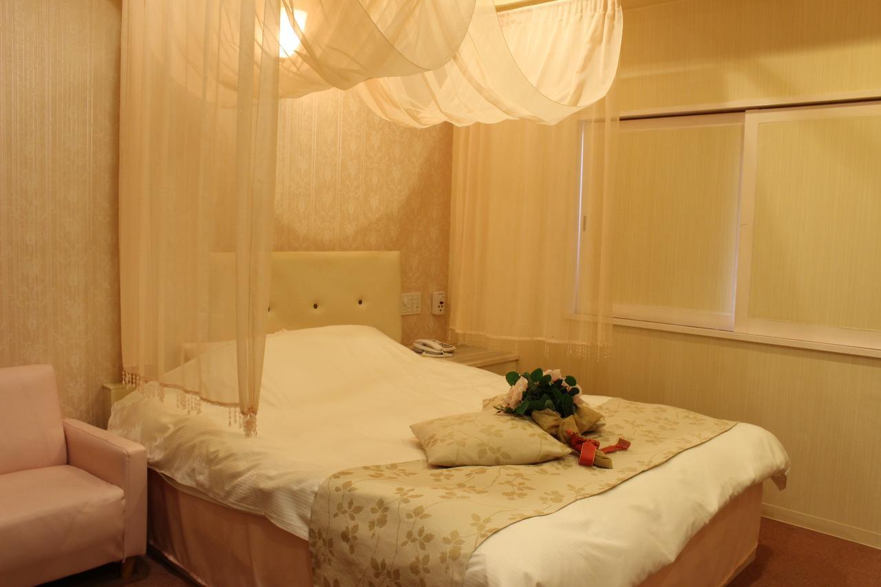 Отель Pal Annex Kumamoto (Adults Only) Экстерьер фото